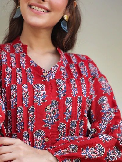 Maroon Cotton Floral Print Flared Kurta - Image 8